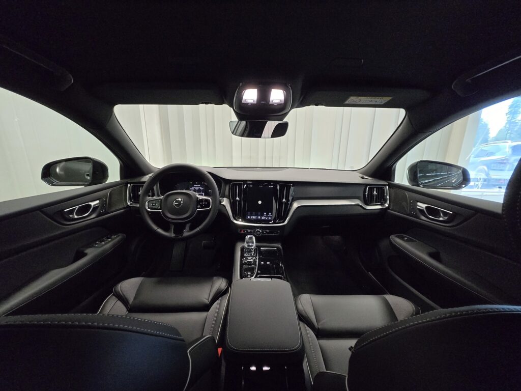 Volvo V60, image 11