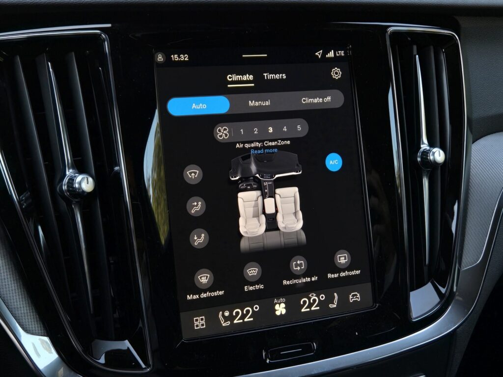 Volvo V60, image 14