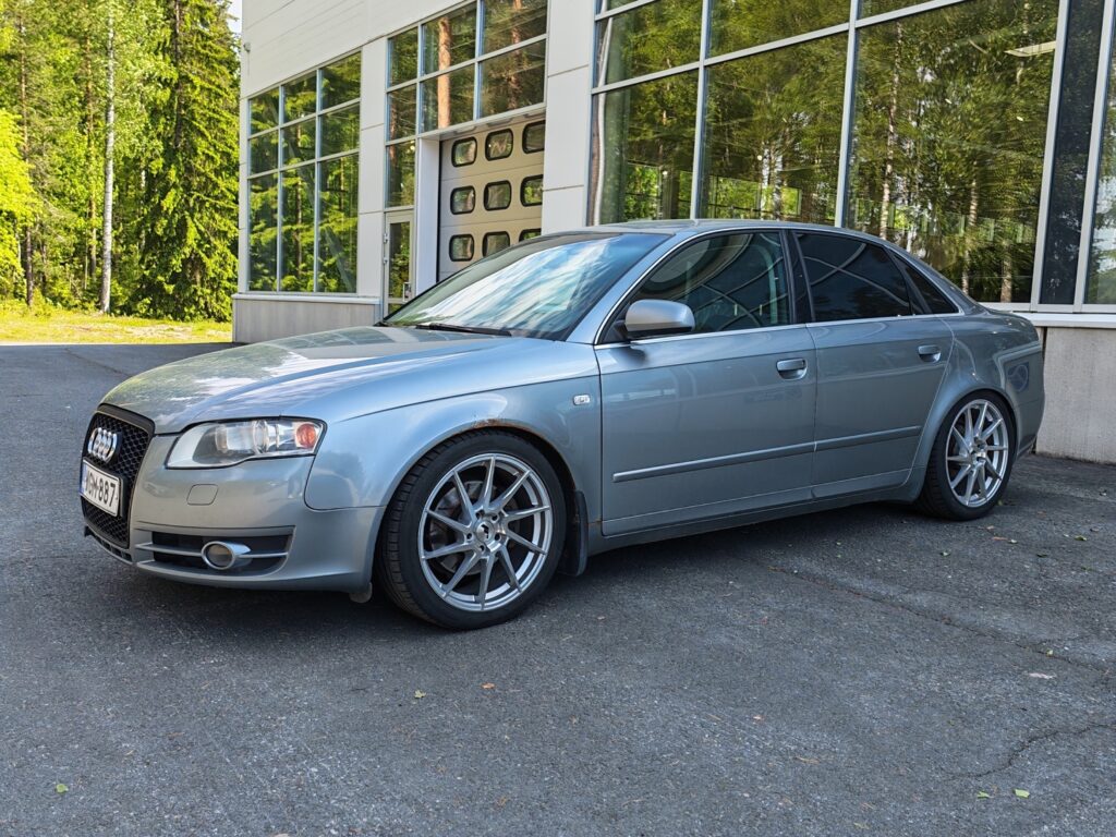 Audi A4, image 1