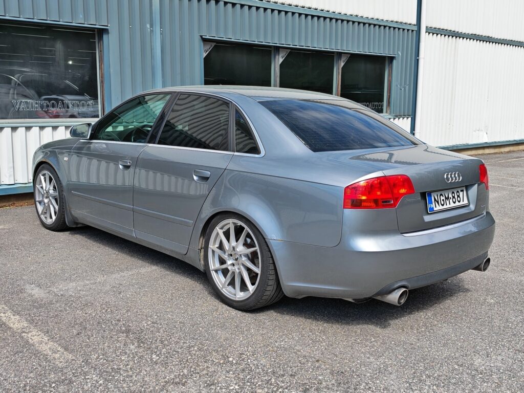 Audi A4, image 15