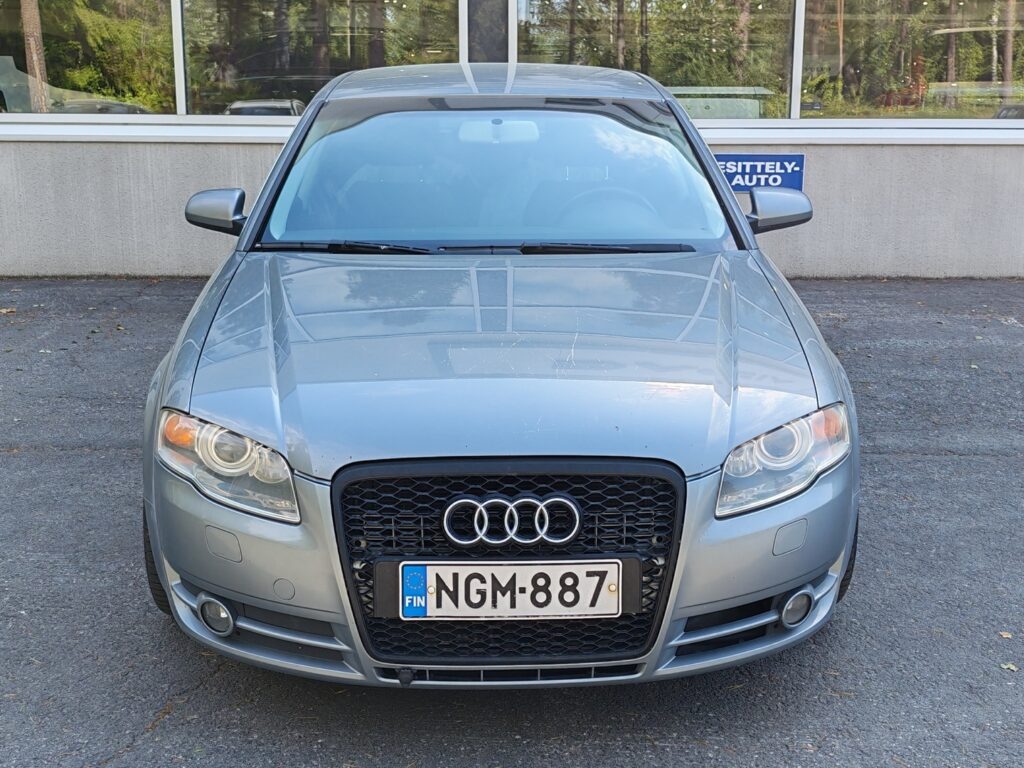 Audi A4, image 2