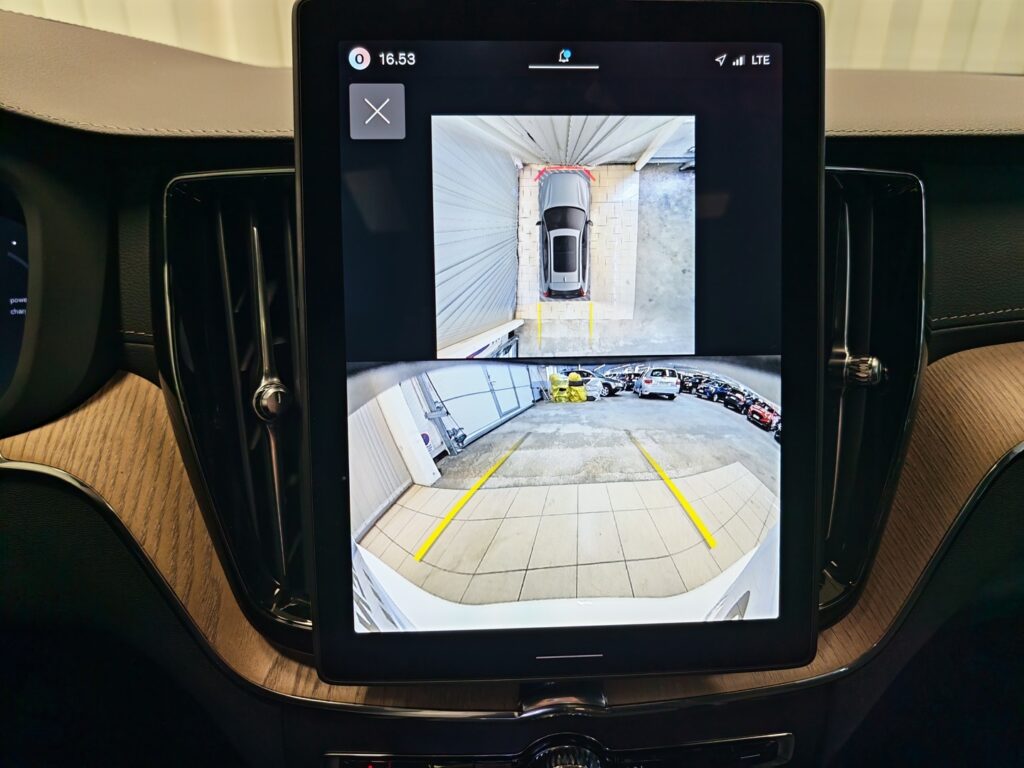 Volvo XC60, image 11