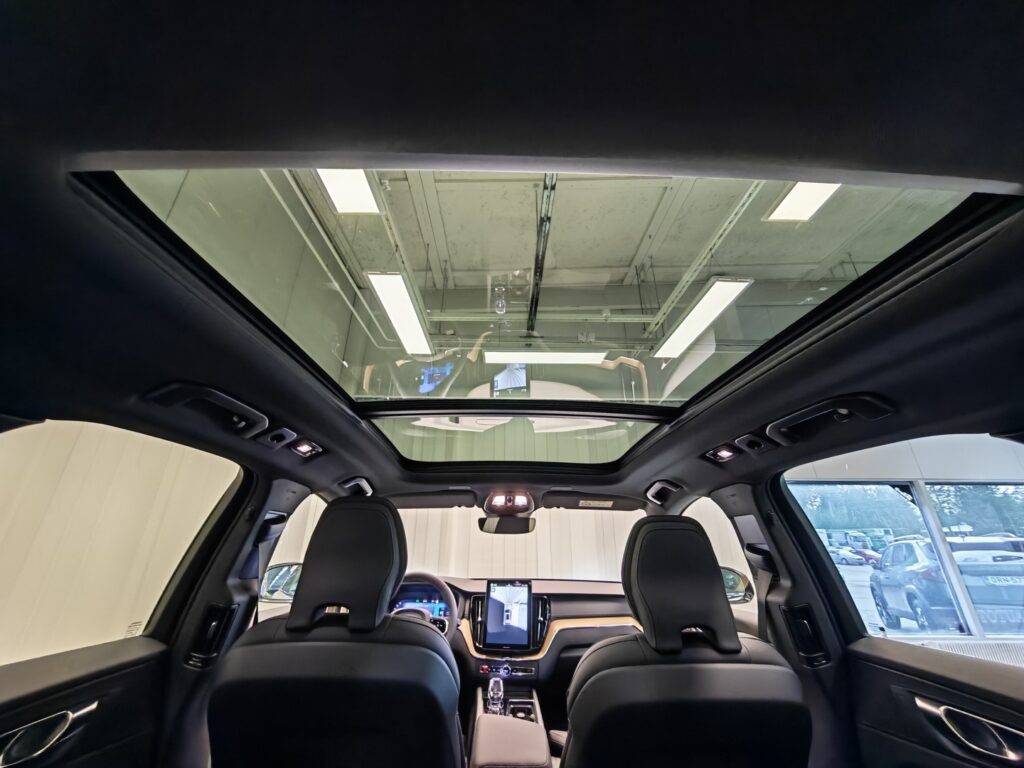 Volvo XC60, image 17