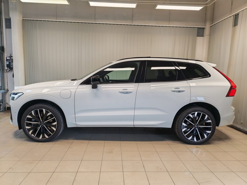 Volvo XC60, image 4