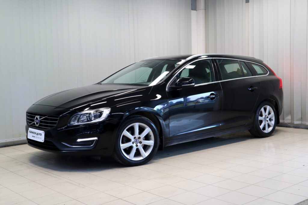 Volvo V60, image 2