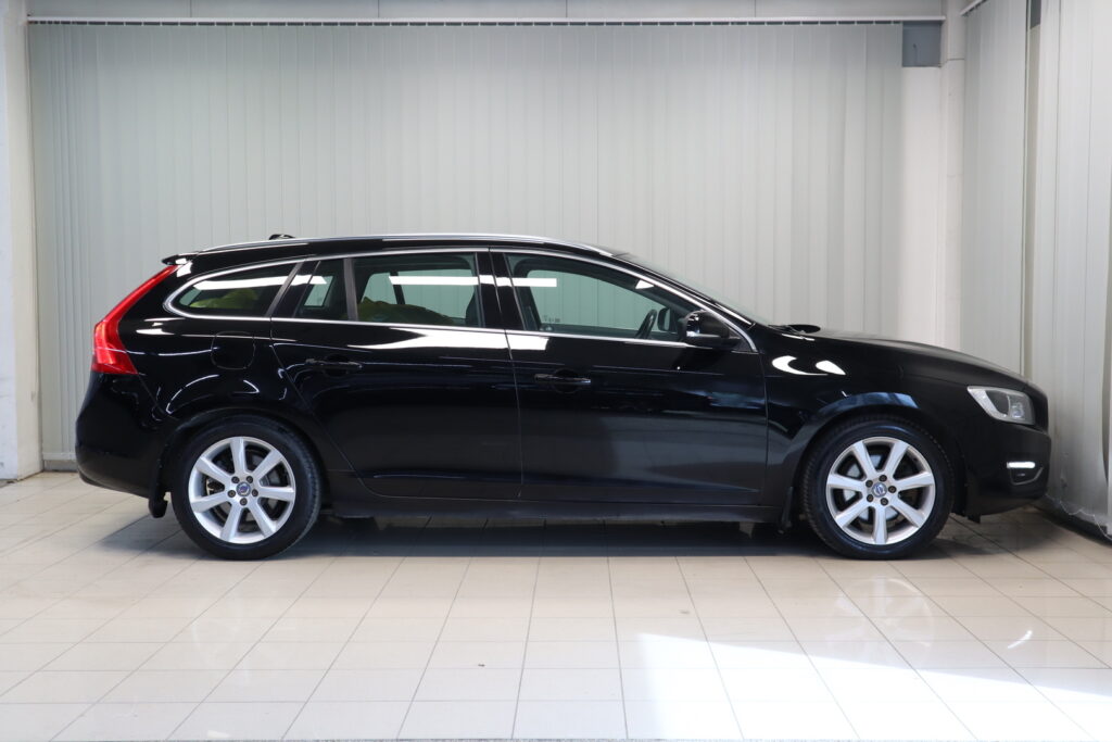 Volvo V60, image 5