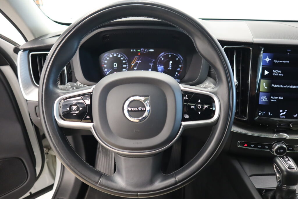 Volvo XC60, image 13