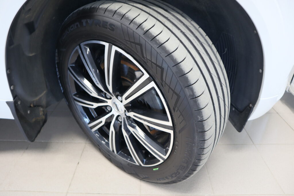 Volvo XC60, image 25