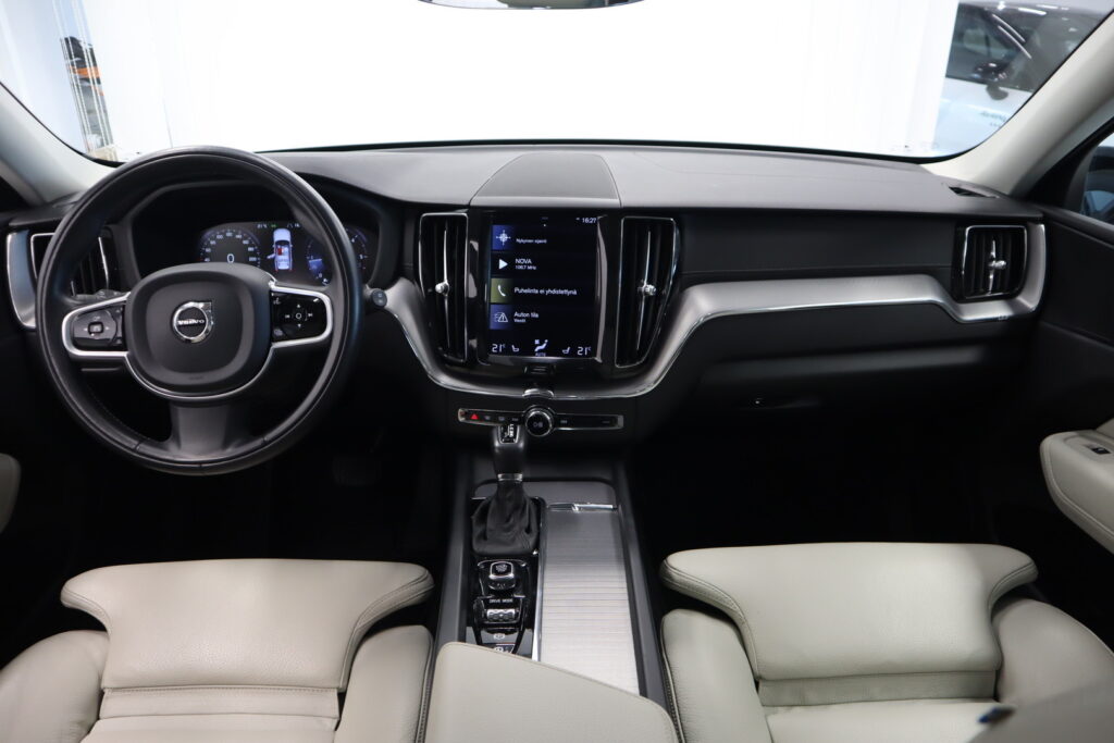 Volvo XC60, image 7