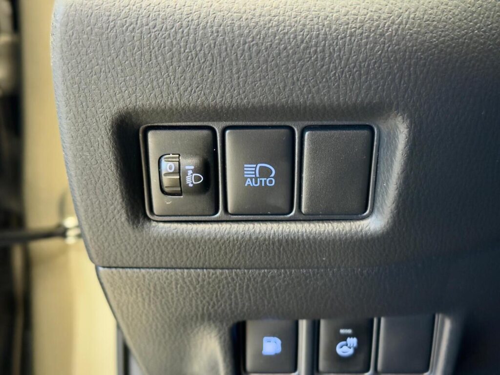 Toyota C-HR, image 15