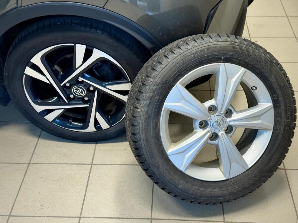 Toyota C-HR, image 16