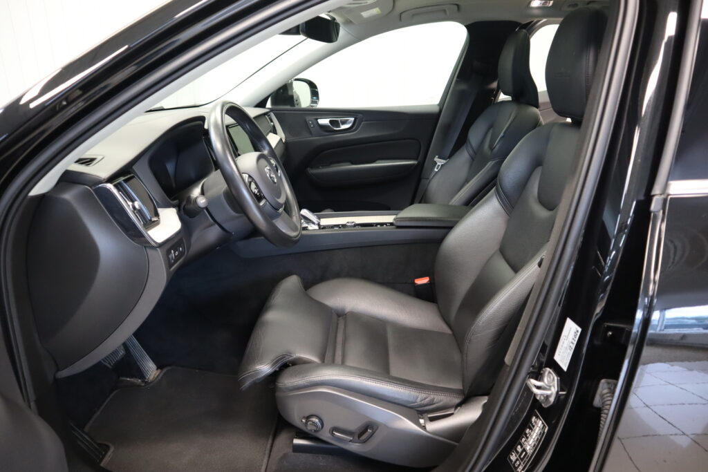 Volvo XC60, image 10