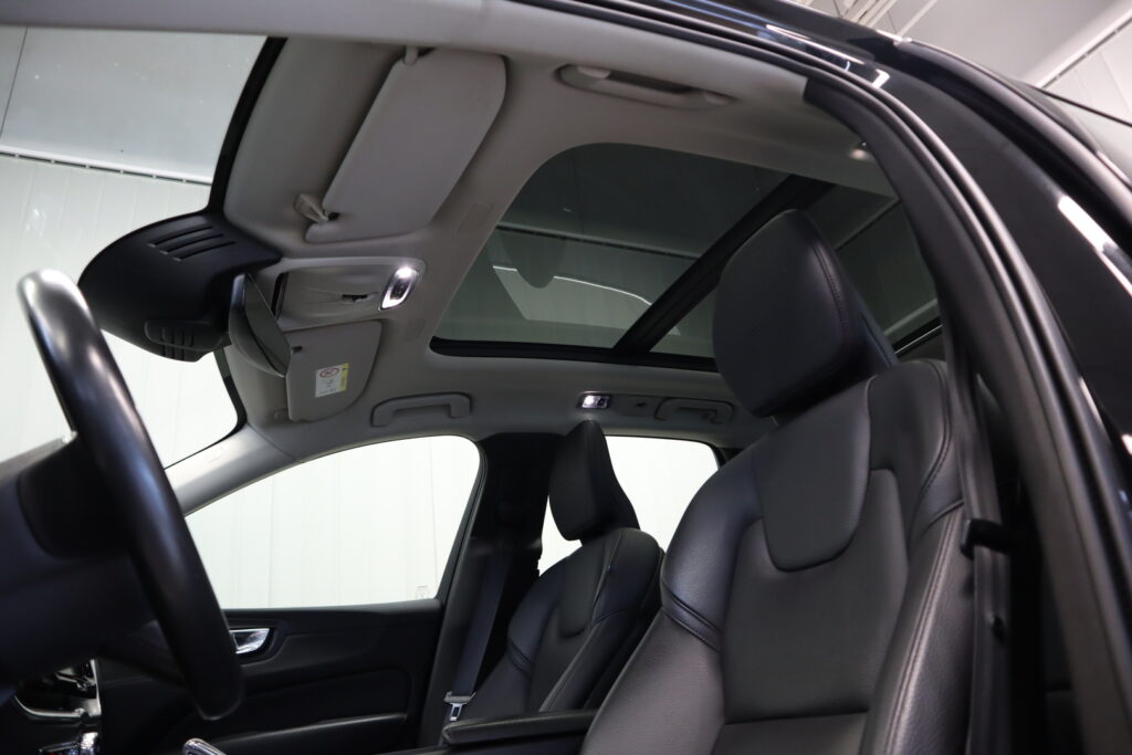 Volvo XC60, image 13