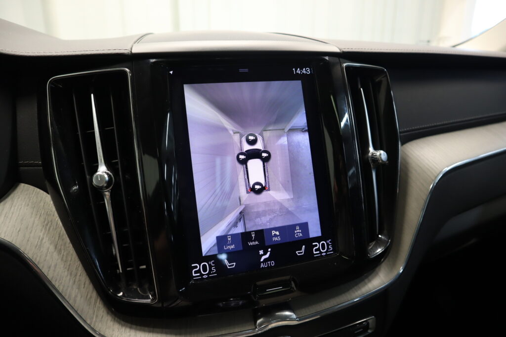 Volvo XC60, image 17