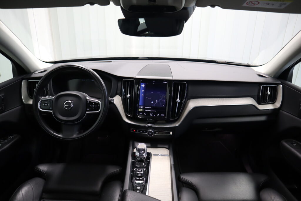 Volvo XC60, image 28