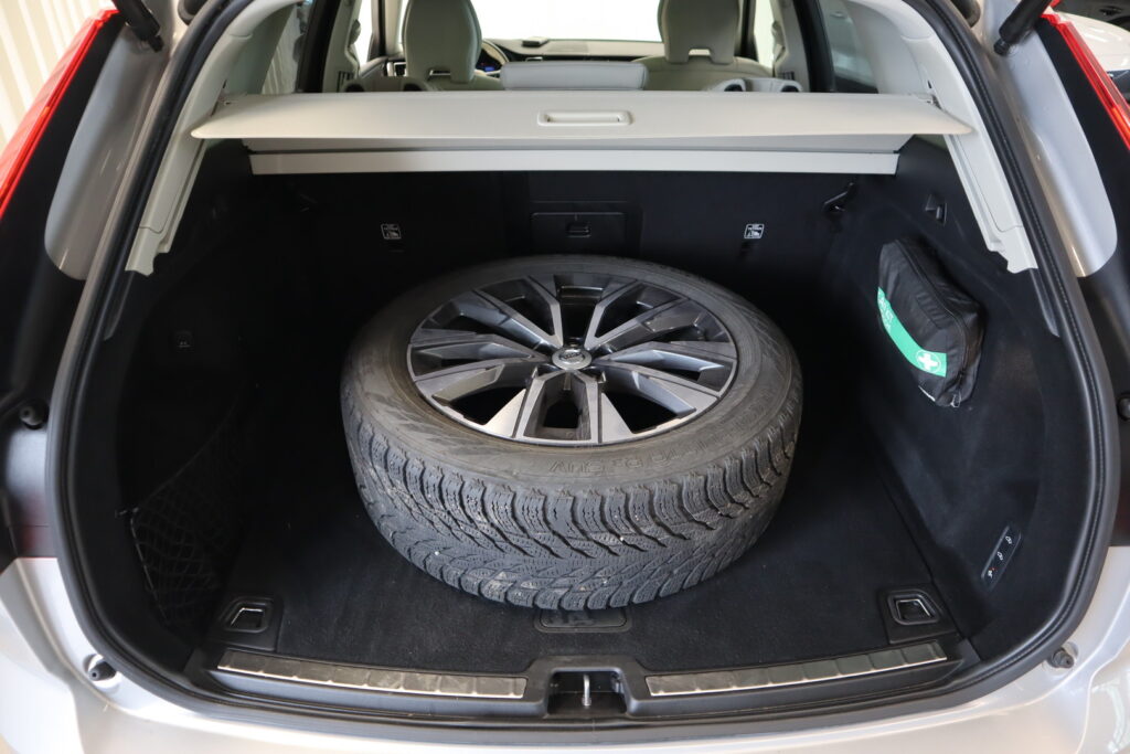 Volvo XC60, image 23