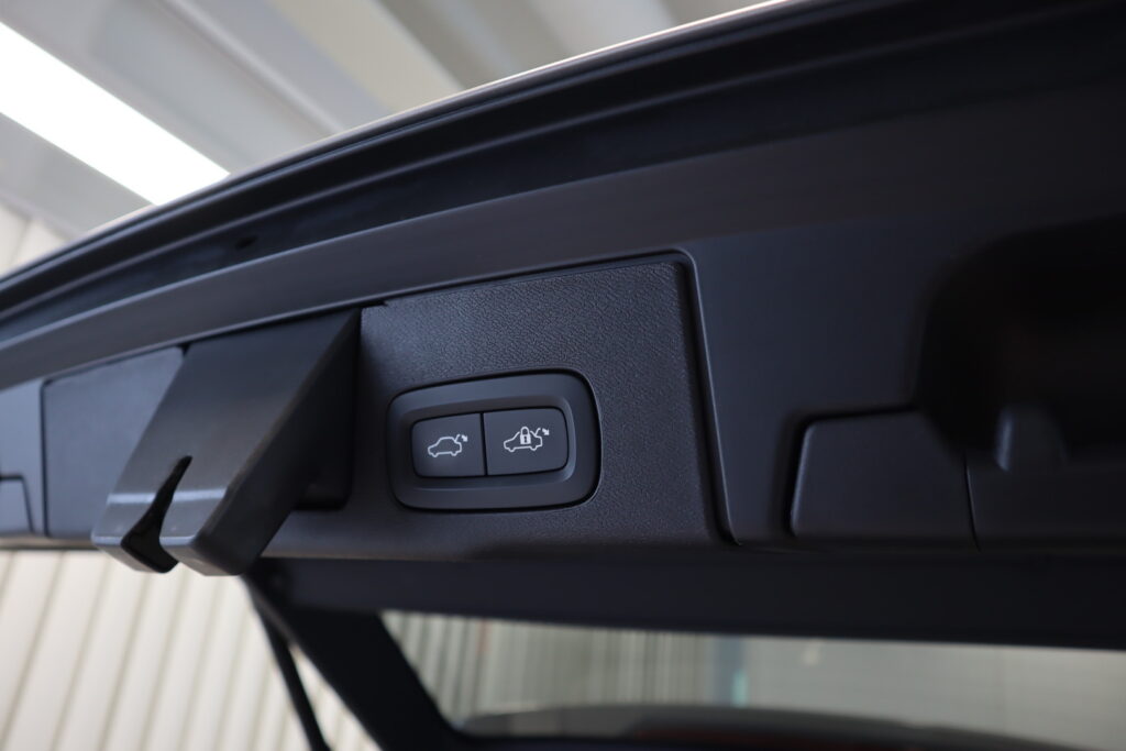 Volvo XC60, image 26