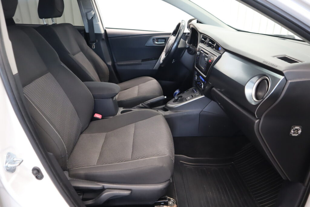 Toyota Auris, image 8