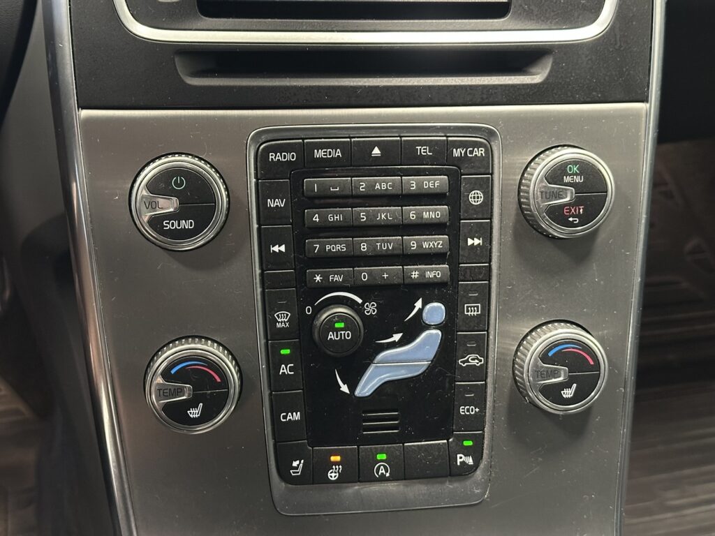 Volvo V60, image 15