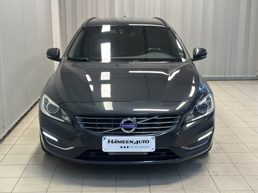 Volvo V60, image 2
