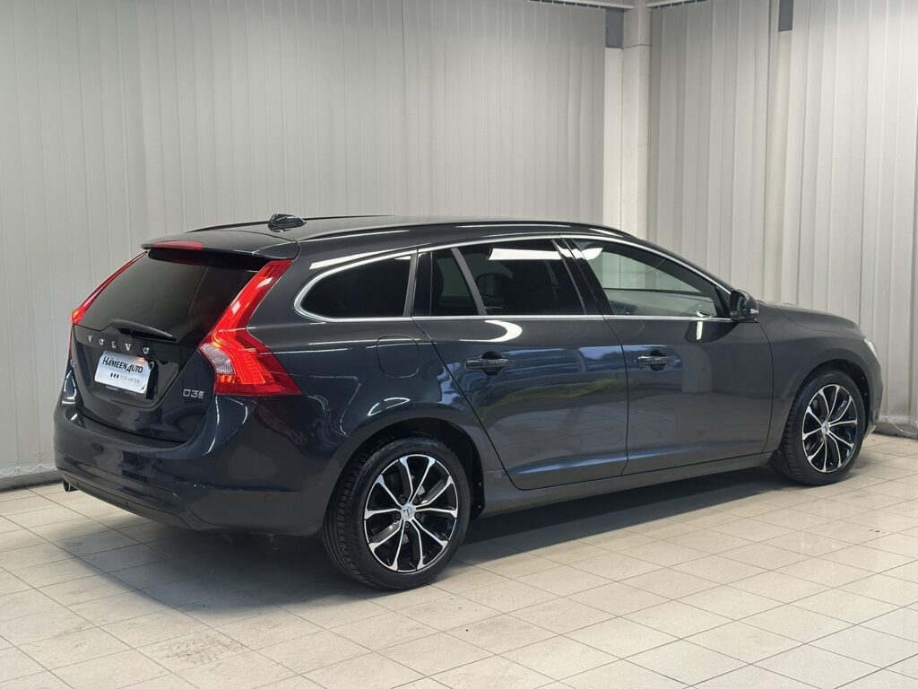 Volvo V60, image 3