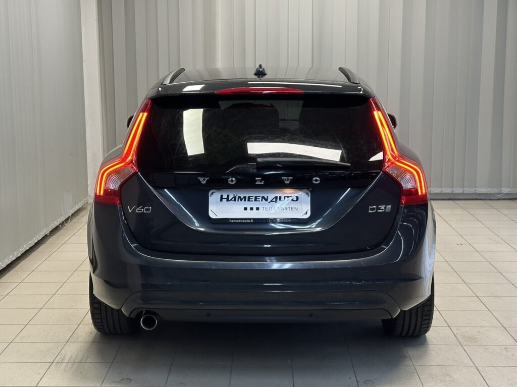 Volvo V60, image 4