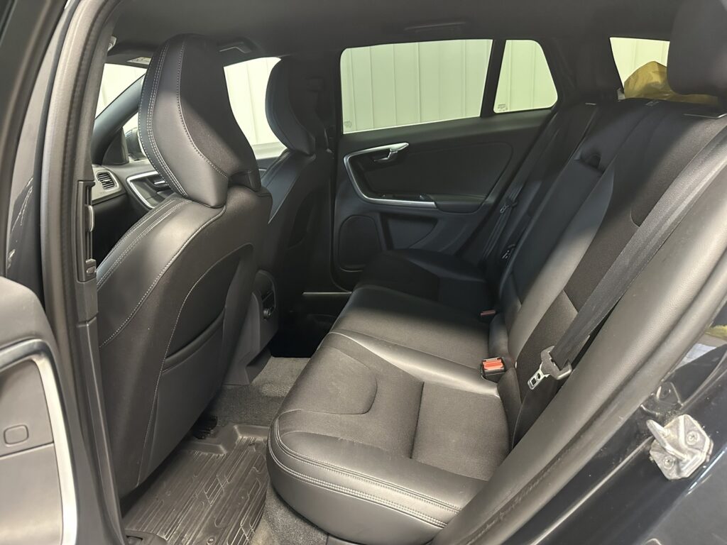 Volvo V60, image 6