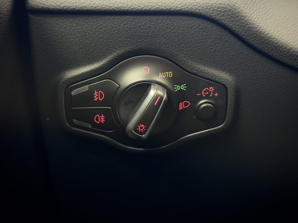 Audi Q5, image 23