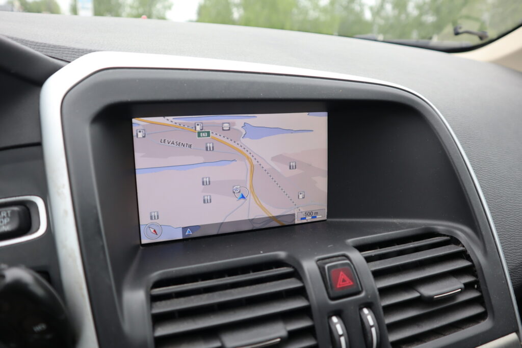 Volvo XC60, image 8