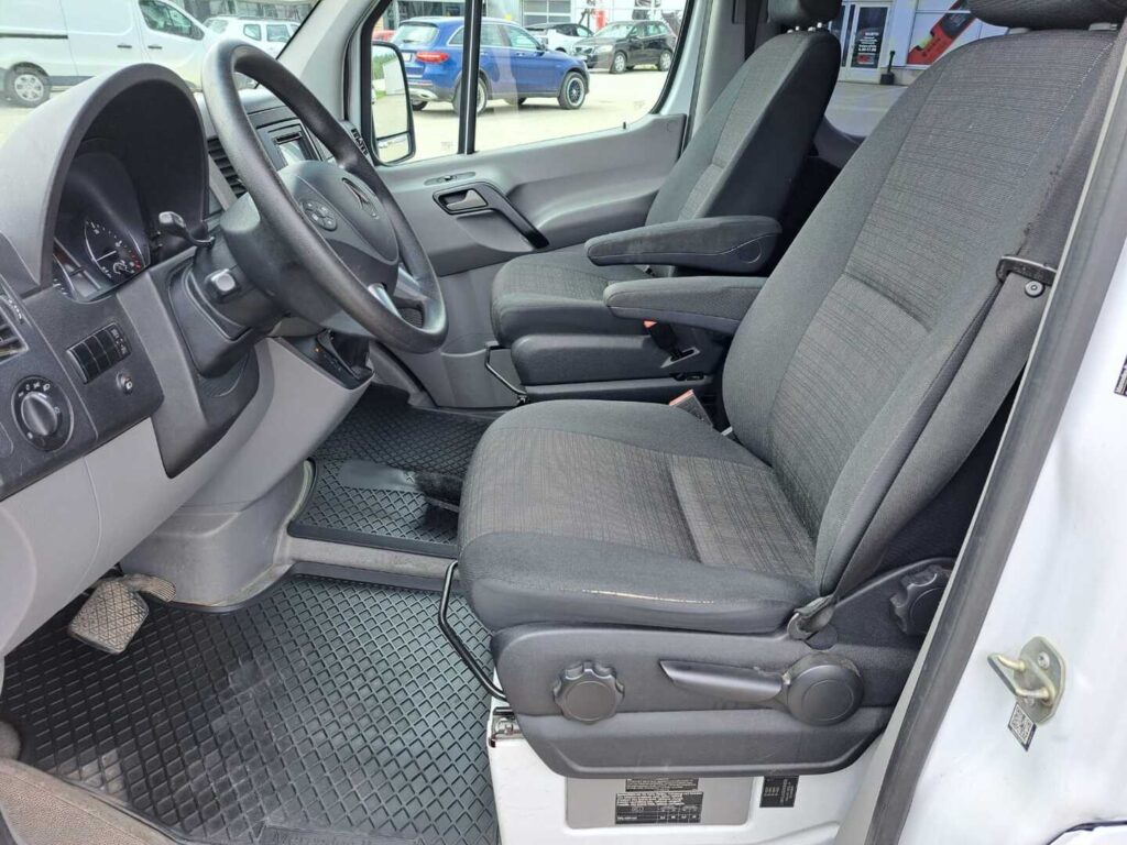 Mercedes-Benz Sprinter, image 10