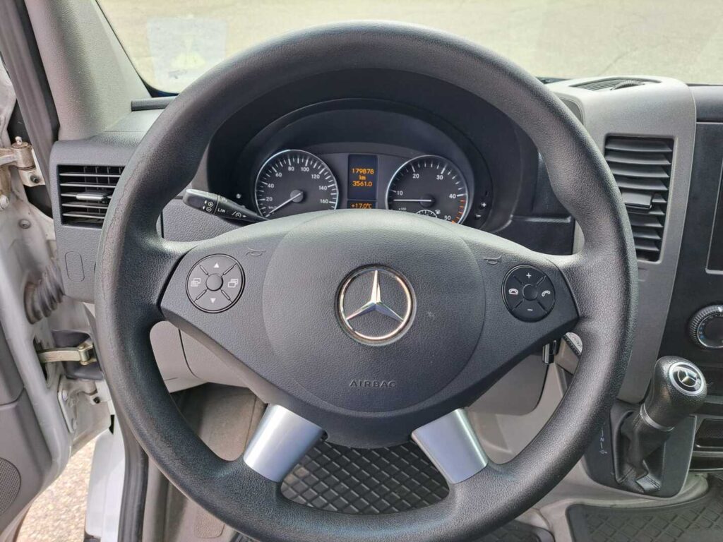 Mercedes-Benz Sprinter, image 11