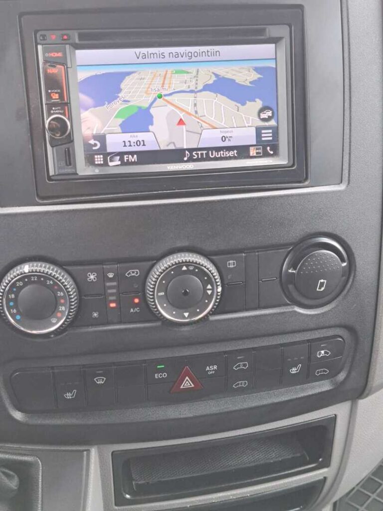 Mercedes-Benz Sprinter, image 13