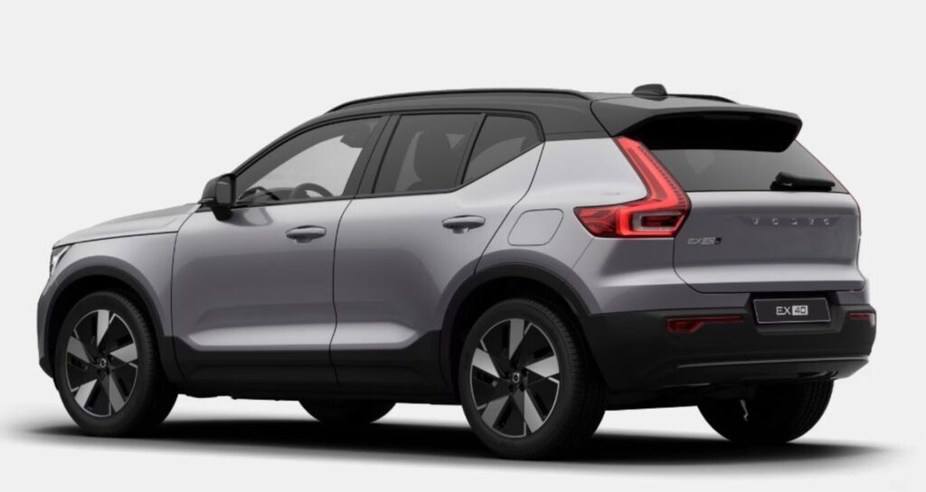 Volvo EX40, image 2
