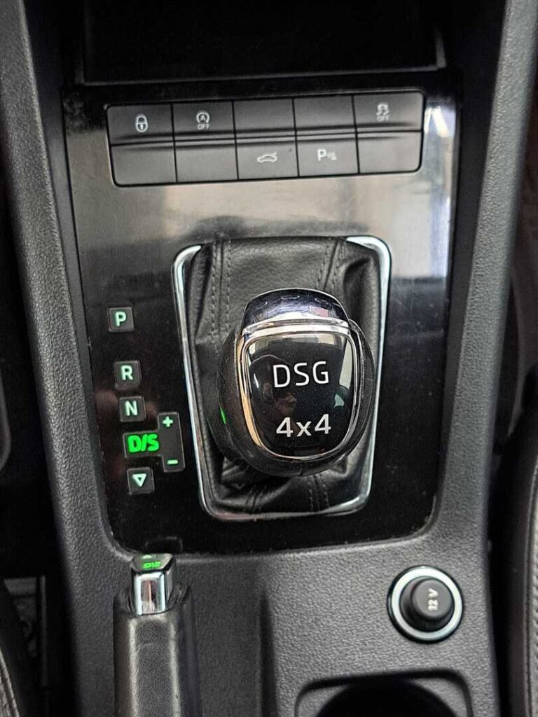Skoda Octavia, image 13
