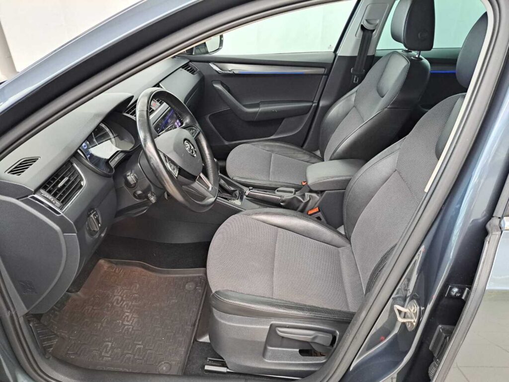 Skoda Octavia, image 7