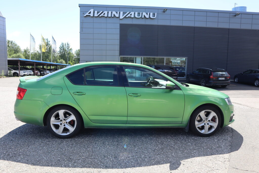 Skoda Octavia, image 4