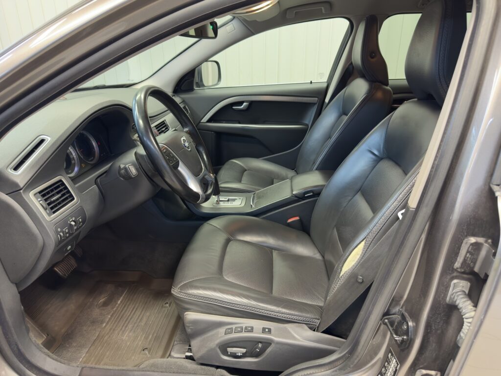 Volvo XC70, image 5