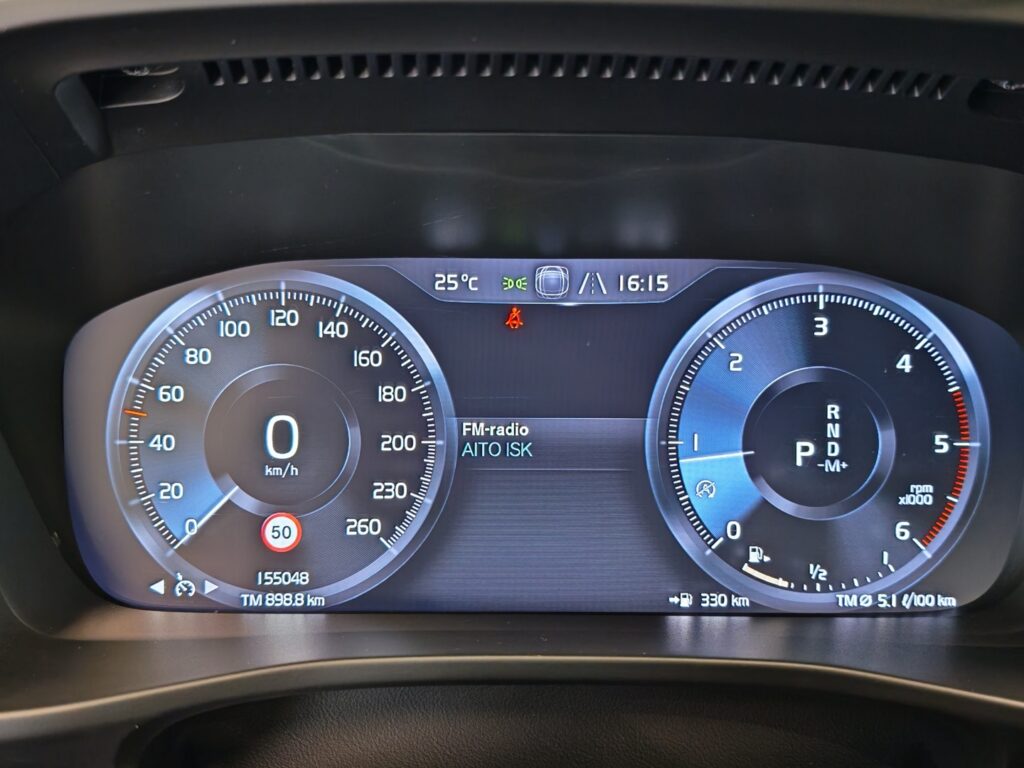 Volvo XC40, image 15
