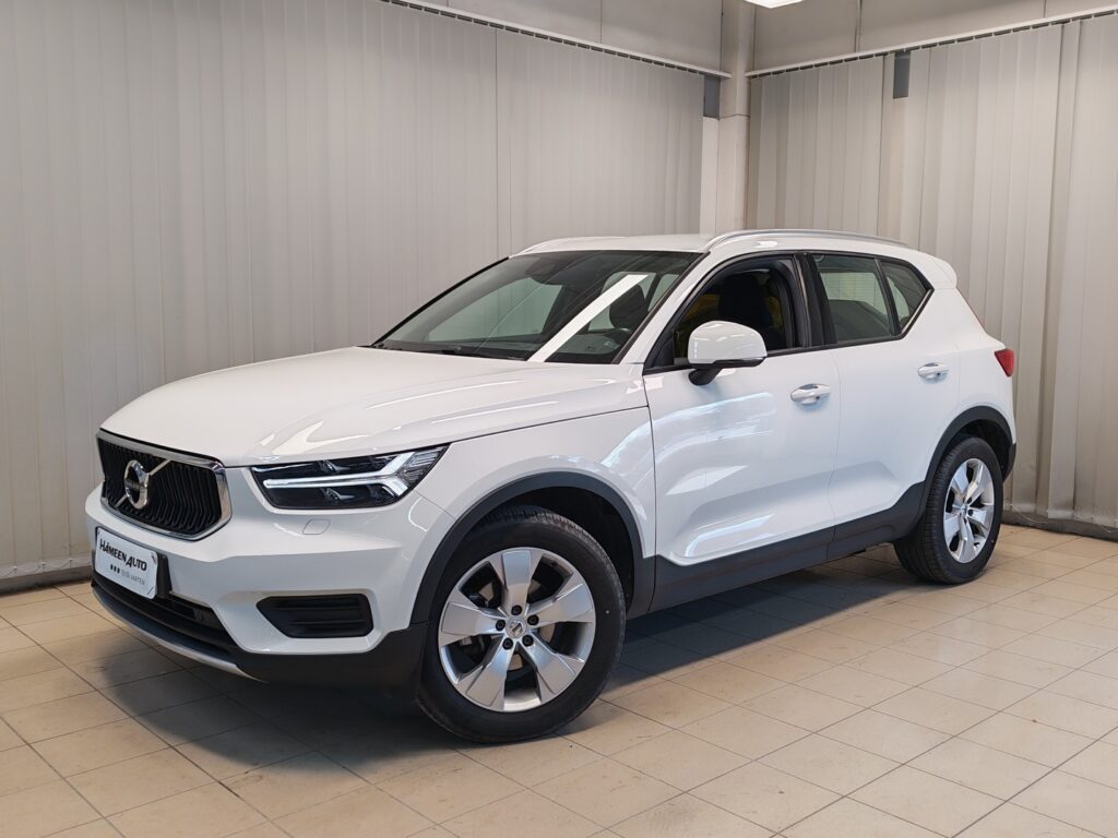 Volvo XC40, image 2