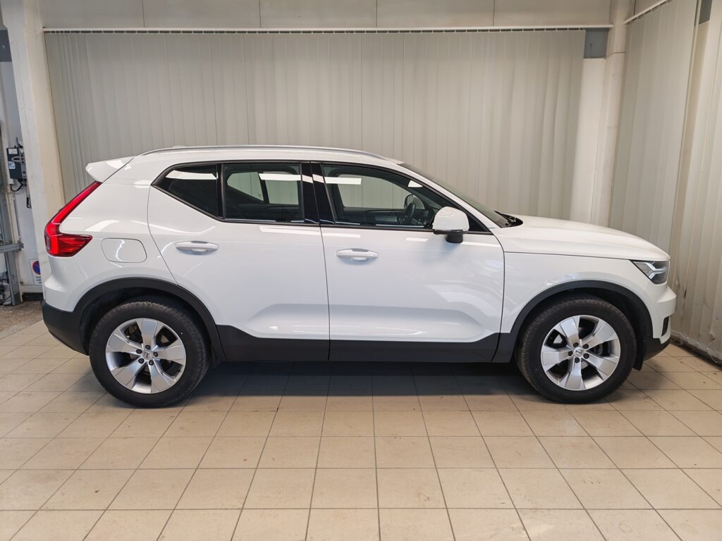 Volvo XC40, image 4