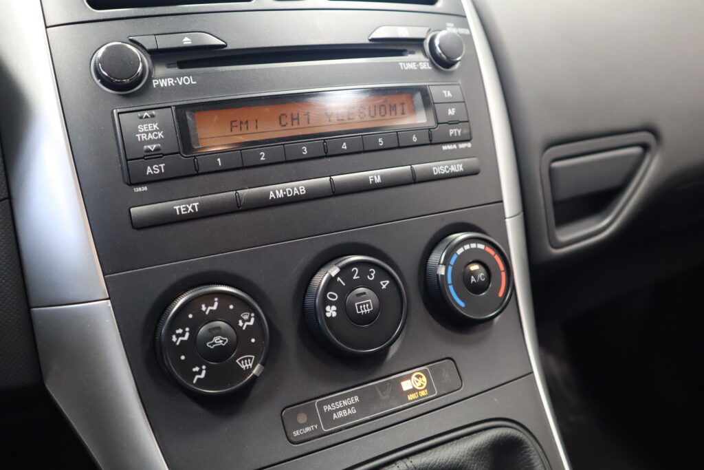 Toyota Auris, image 9