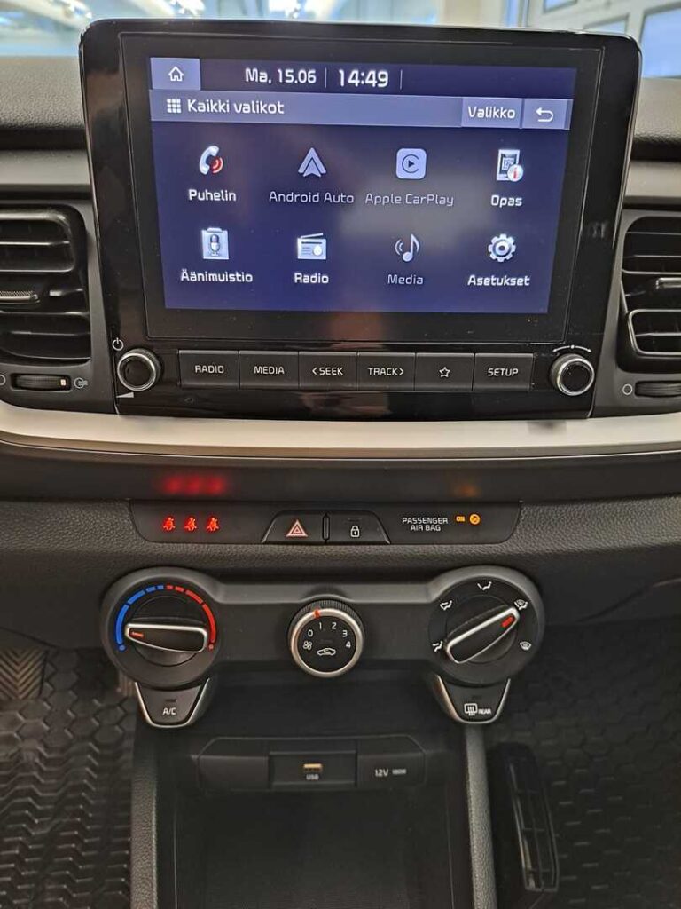 KIA STONIC, image 13
