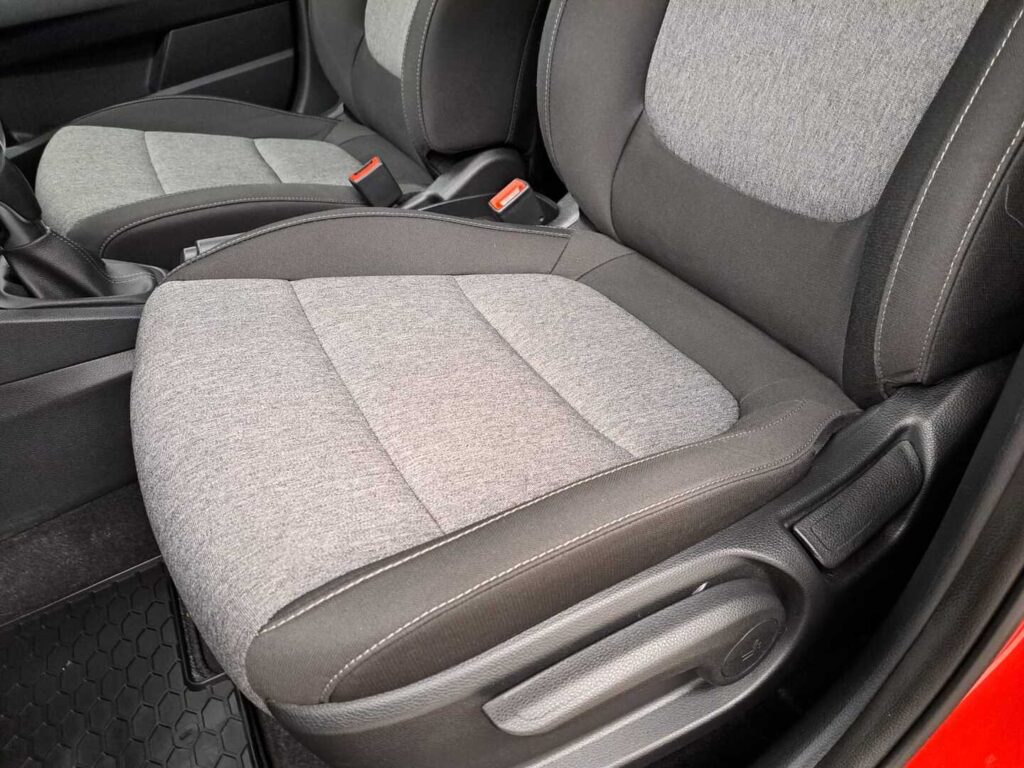 KIA STONIC, image 16