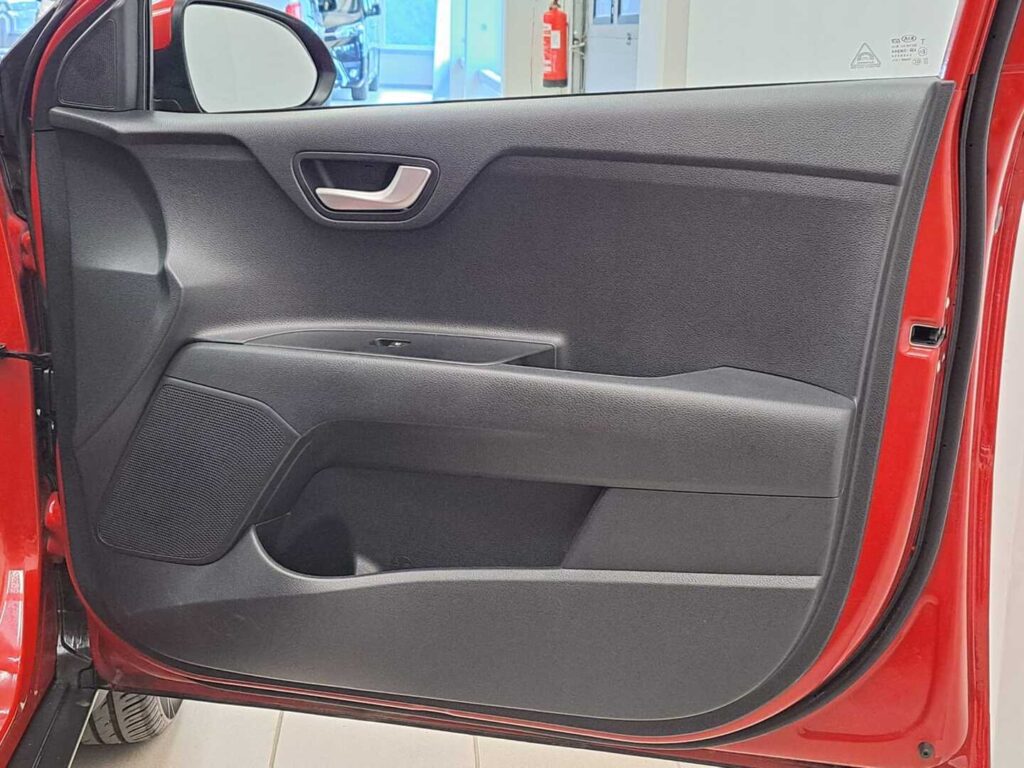 KIA STONIC, image 22