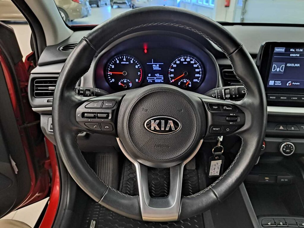 KIA STONIC, image 9