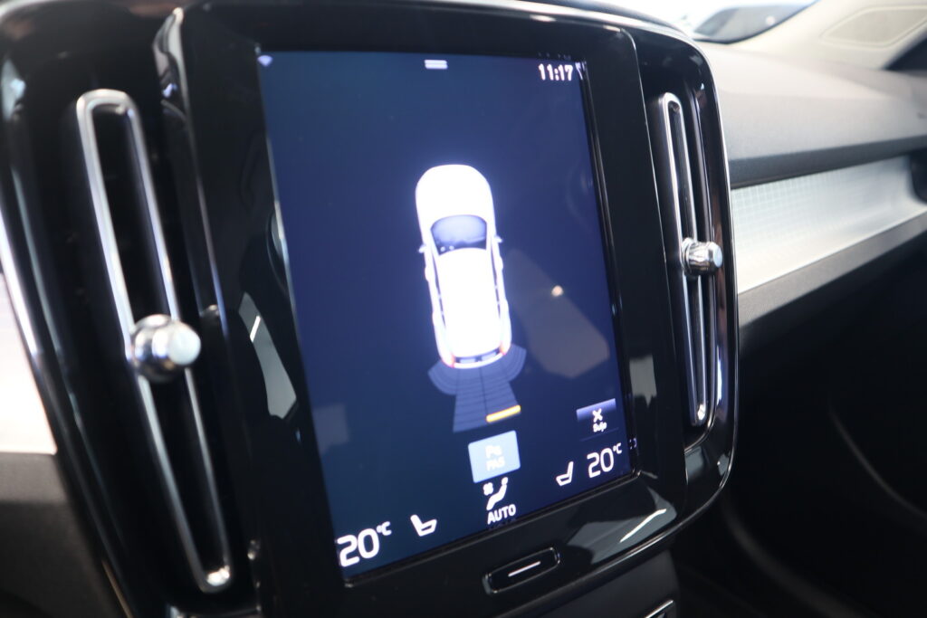 Volvo XC40, image 15