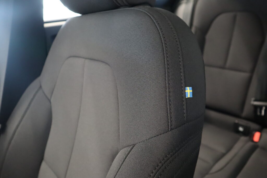 Volvo XC40, image 16