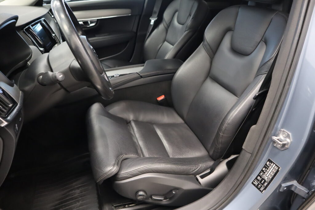 Volvo V90, image 10