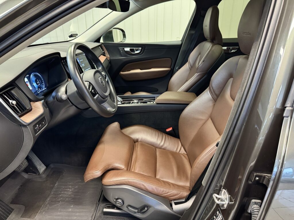 VOLVO XC60, image 7