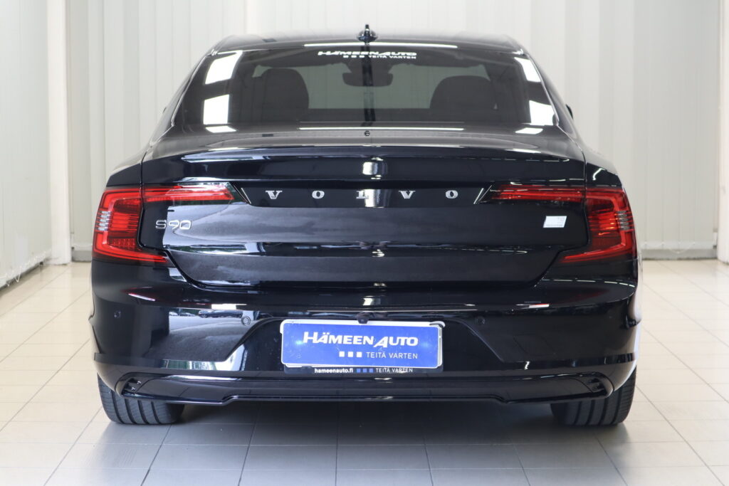 Volvo S90, image 3
